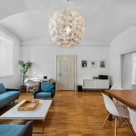 Apartament Rog With Furnished Courtyard